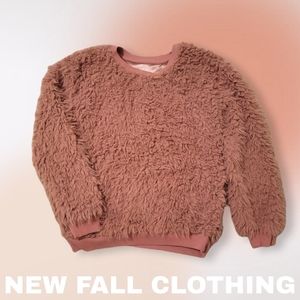 Pullover plush oversize sweater